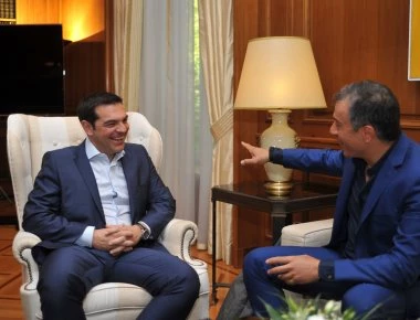 Στις 16:30 τη Δευτέρα η συνάντηση Α. Τσίπρα και Σ. Θεοδωράκη- Τι θα συζητήσουν